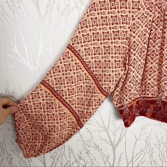 PATRONS OF PEACE Irving Adobe Tile Print Cropped Smocked Top Boho Peasant Medium - Picture 11 of 15